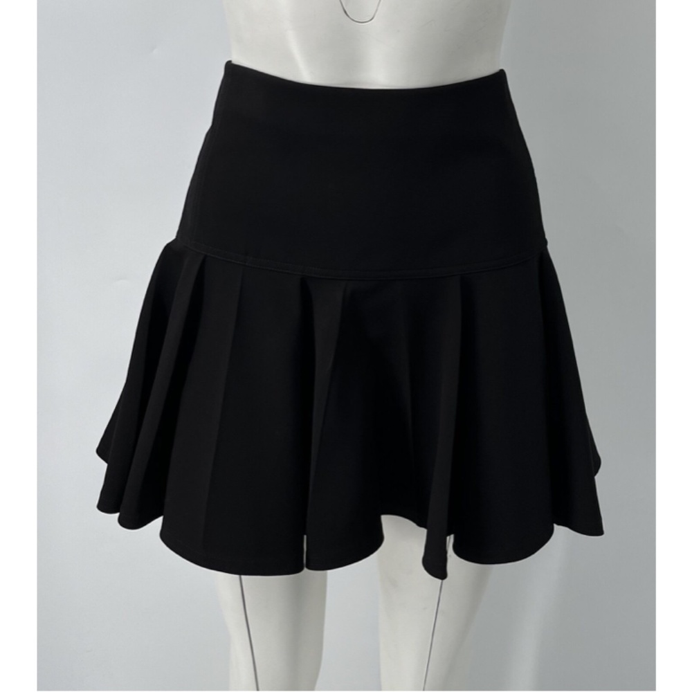 Chloe Black Drop-Waist Pleated Mini Skirt sz 40